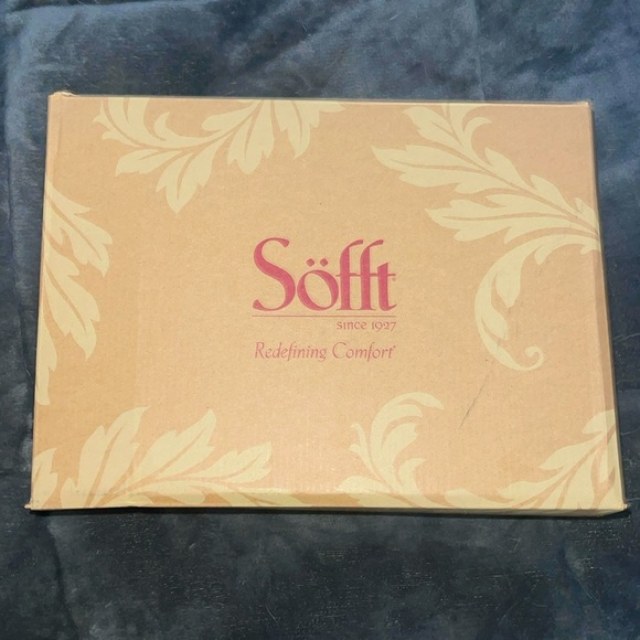 Women's Brown Brinkley Laser Cut Leather Bootie In Saddle Suede - Picture 2 of 13